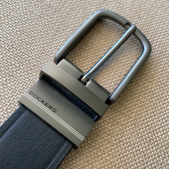 Dockers Leather Reversible Mens Belt Black/Brown - Picture 2 of 12